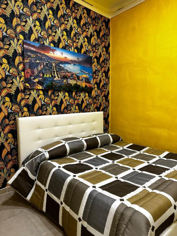 B&B Spaccanapoli A Due Passi Da Via Tribunali Exterior foto